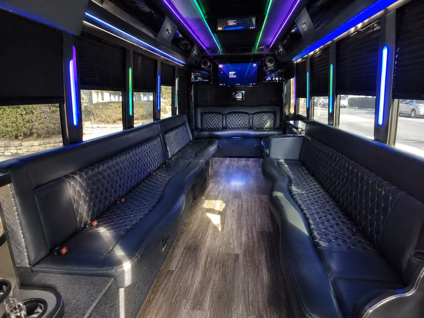 abilene 15 passenger party bus interior