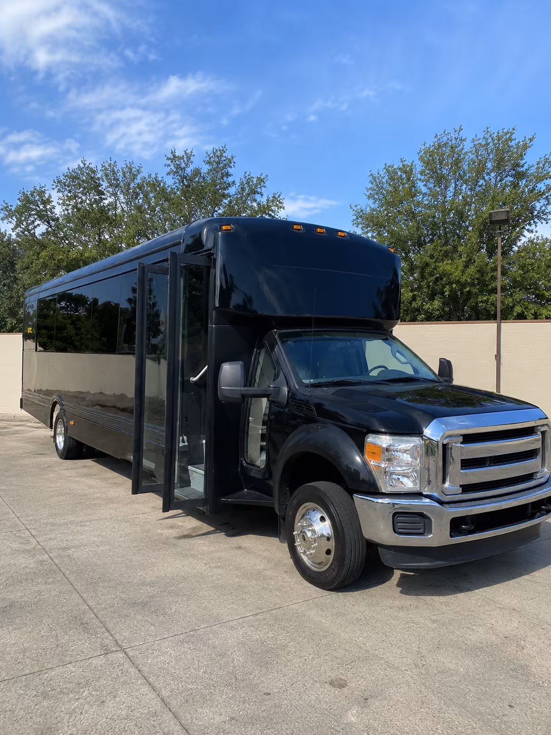abilene 20 passenger party bus